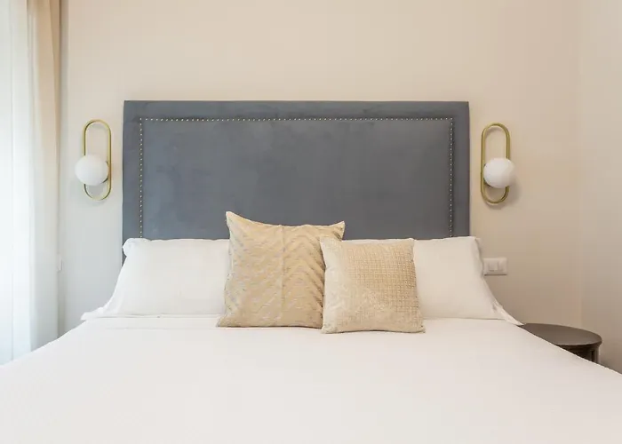 Daplace - Gran Torino Отель