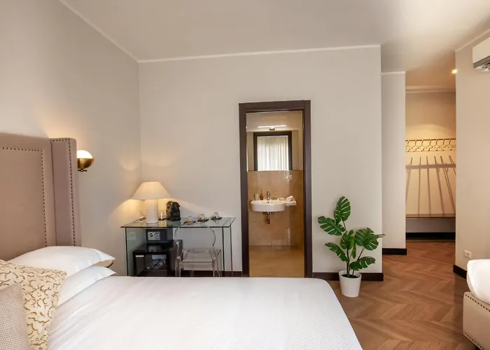 Daplace - Gran Torino Hotel Rome